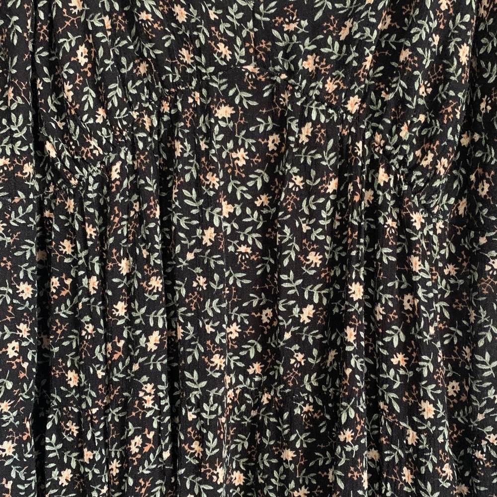 Shop Neighbor by In The Beginning Floral Print Tiered Maxi Dress - Picture 6 of 6